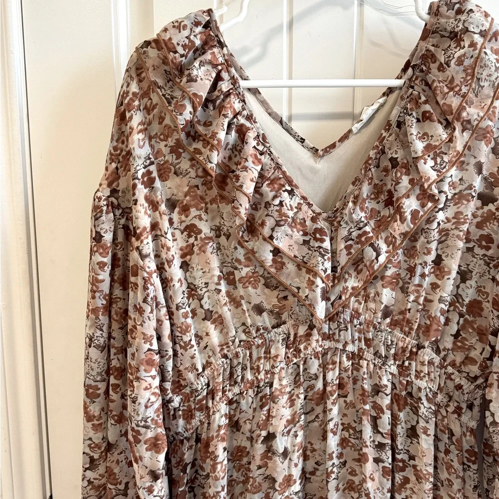 Entro maxi dress- Large - Picture 3 of 3